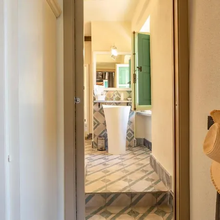 Angiolina's Farm 农家乐 *